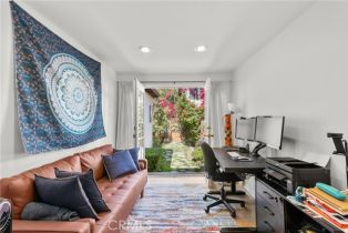 Single Family Residence, 4009 Beverly Glen blvd, Sherman Oaks, CA 91423 - 7