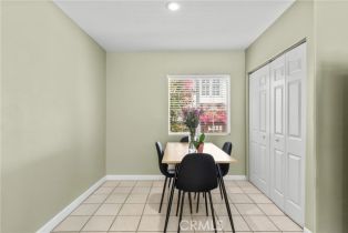 Single Family Residence, 4009 Beverly Glen blvd, Sherman Oaks, CA 91423 - 9