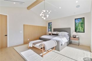 Single Family Residence, 13944 Valleyheart dr, Sherman Oaks, CA 91423 - 24