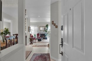 Condominium, 5420 Sylmar ave, Sherman Oaks, CA 91401 - 19