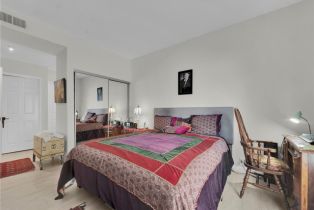 Condominium, 5420 Sylmar ave, Sherman Oaks, CA 91401 - 31