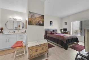 Condominium, 5420 Sylmar ave, Sherman Oaks, CA 91401 - 33