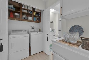 Condominium, 5420 Sylmar ave, Sherman Oaks, CA 91401 - 40