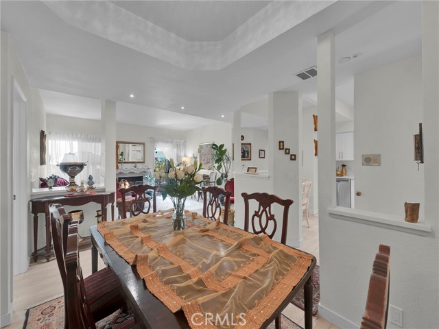 Condominium, 5420 Sylmar ave, Sherman Oaks, CA 91401 - 1