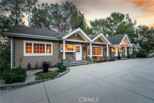 Single Family Residence, 22757 Plummer st, Chatsworth, CA 91311 - 2