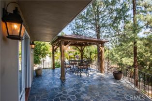 Single Family Residence, 22757 Plummer st, Chatsworth, CA 91311 - 32