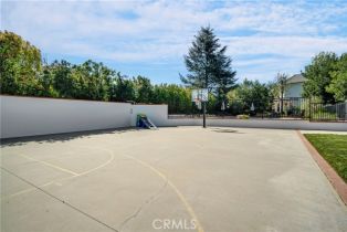 Single Family Residence, 550 Unique ln, Simi Valley, CA 93065 - 57