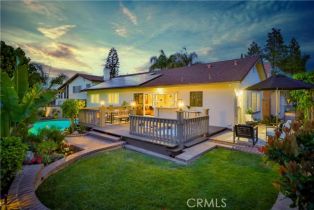 Single Family Residence, 2747 Granvia pl, Thousand Oaks, CA 91360 - 4