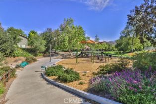 Single Family Residence, 2747 Granvia pl, Thousand Oaks, CA 91360 - 46