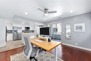 Condominium, 23163 Mulholland dr, Woodland Hills, CA 91364 - 16