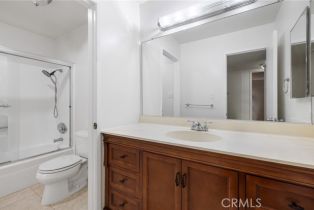 Condominium, 5700 Etiwanda ave, Tarzana, CA 91356 - 11