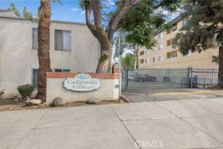 Condominium, 5700 Etiwanda ave, Tarzana, CA 91356 - 15