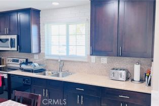 Single Family Residence, 1582 Dakin ave, Simi Valley, CA 93065 - 4