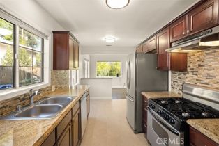 Single Family Residence, 22733 Clarendon st, Woodland Hills, CA 91367 - 17