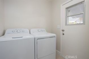 Single Family Residence, 22733 Clarendon st, Woodland Hills, CA 91367 - 19