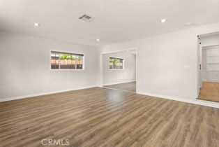 Single Family Residence, 22733 Clarendon st, Woodland Hills, CA 91367 - 26