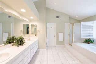 Single Family Residence, 519 Monteleone ave, Oak Park, CA 91377 - 22