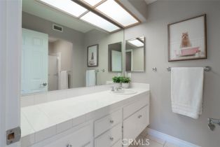 Single Family Residence, 519 Monteleone ave, Oak Park, CA 91377 - 25