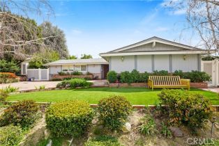 Single Family Residence, 20708 Martha st, Woodland Hills, CA 91367 - 3