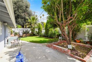 Single Family Residence, 20708 Martha st, Woodland Hills, CA 91367 - 4