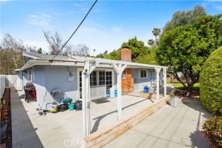 Single Family Residence, 20708 Martha st, Woodland Hills, CA 91367 - 8