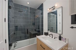 Single Family Residence, 4143 Davana rd, Sherman Oaks, CA 91423 - 15