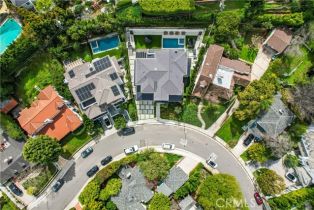 Single Family Residence, 4143 Davana rd, Sherman Oaks, CA 91423 - 24