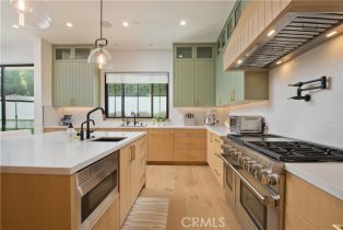 Single Family Residence, 4143 Davana rd, Sherman Oaks, CA 91423 - 5