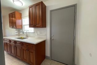 Apartment, 2611 Lincoln st, Burbank, CA 91504 - 3