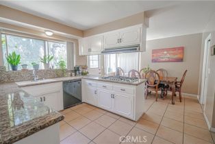 Single Family Residence, 22607 Hatteras st, Woodland Hills, CA 91367 - 12