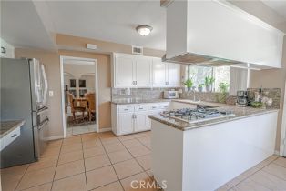 Single Family Residence, 22607 Hatteras st, Woodland Hills, CA 91367 - 14