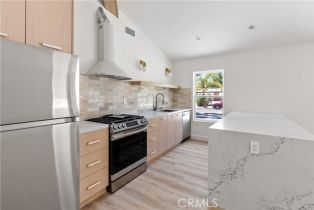 Single Family Residence, 5540 Franrivers ave, Woodland Hills, CA 91367 - 34