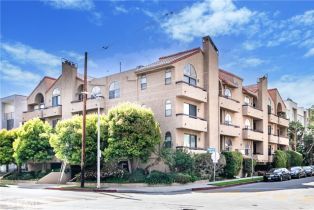 Condominium, 14572 Dickens ST, Sherman Oaks, CA  Sherman Oaks, CA 91403