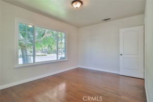 Single Family Residence, 3411 Chandler blvd, Burbank, CA 91505 - 17