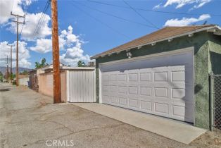 Single Family Residence, 3411 Chandler blvd, Burbank, CA 91505 - 33