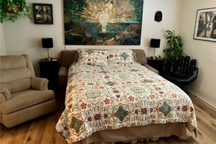 Apartment, 3548 Gladiola dr, Calabasas, CA 91302 - 4