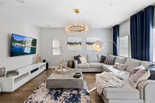 Single Family Residence, 7059 Bergamot ave, Moorpark, CA 93021 - 4