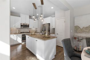 Single Family Residence, 7059 Bergamot ave, Moorpark, CA 93021 - 7