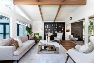 Single Family Residence, 22838 Epsilon st, Woodland Hills, CA 91364 - 14