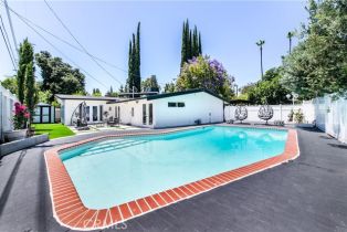 Single Family Residence, 22838 Epsilon st, Woodland Hills, CA 91364 - 32