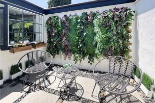 Single Family Residence, 22838 Epsilon st, Woodland Hills, CA 91364 - 6