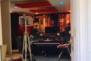 Single Family Residence, 3601 Dellvale pl, Encino, CA 91436 - 29