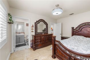 Single Family Residence, 5654 Aura ave, Tarzana, CA 91356 - 30