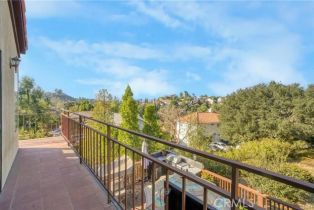 Single Family Residence, 21215 Escondido st, Woodland Hills, CA 91364 - 32