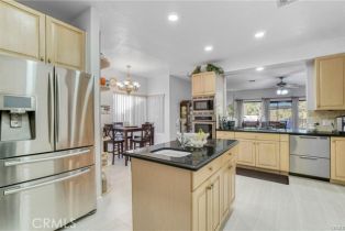 Single Family Residence, 21215 Escondido st, Woodland Hills, CA 91364 - 5