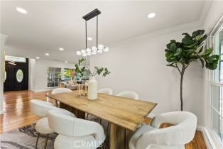 Single Family Residence, 4428 Saugus ave, Sherman Oaks, CA 91403 - 11