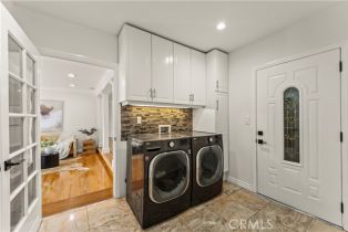 Single Family Residence, 4428 Saugus ave, Sherman Oaks, CA 91403 - 19