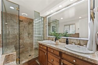 Single Family Residence, 4428 Saugus ave, Sherman Oaks, CA 91403 - 24