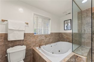 Single Family Residence, 4428 Saugus ave, Sherman Oaks, CA 91403 - 25