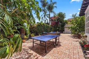 Single Family Residence, 4428 Saugus ave, Sherman Oaks, CA 91403 - 37